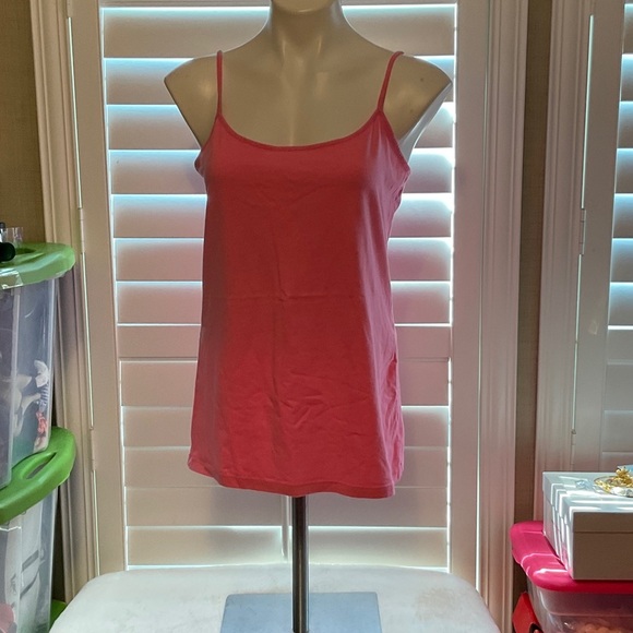 No Boundaries Bright Pink Camisole Top - Picture 1 of 5